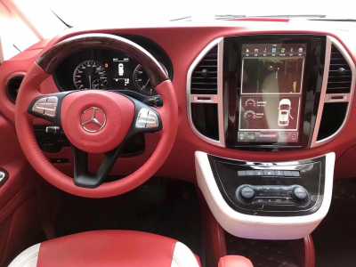 25걼EQE SUV Դ