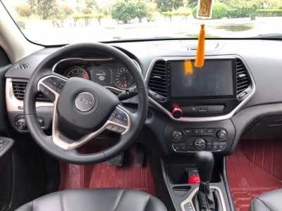 24JEEPɹ