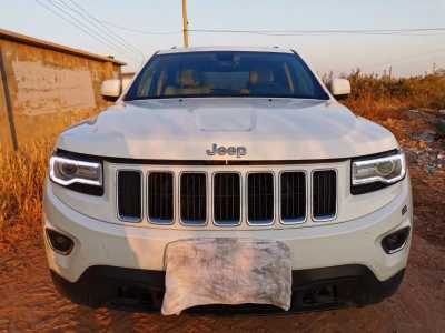 24JEEPŵ