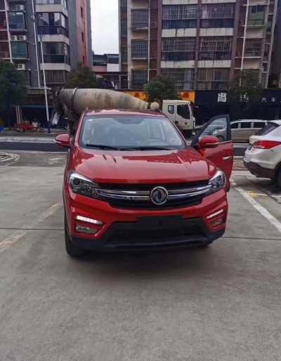 25궫S560