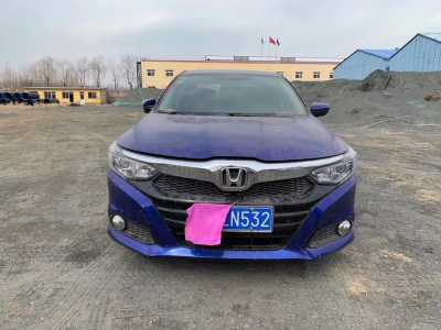 е25걾