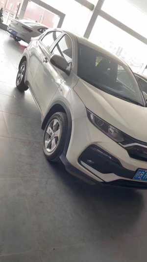 25걾XRV