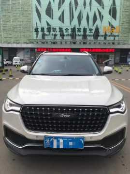 Ϋ21̩T700