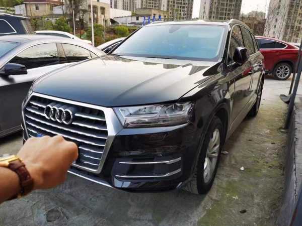 22µQ7