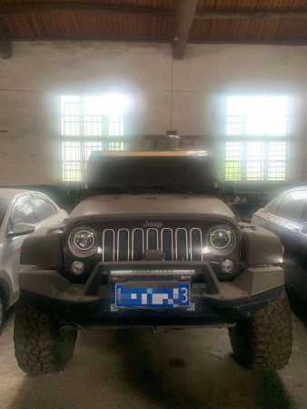 Ƹ21JEEP