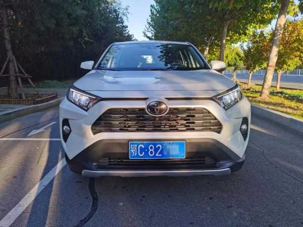 人25RAV4