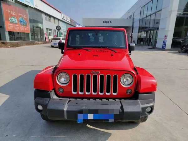 Ͳ22JEEP