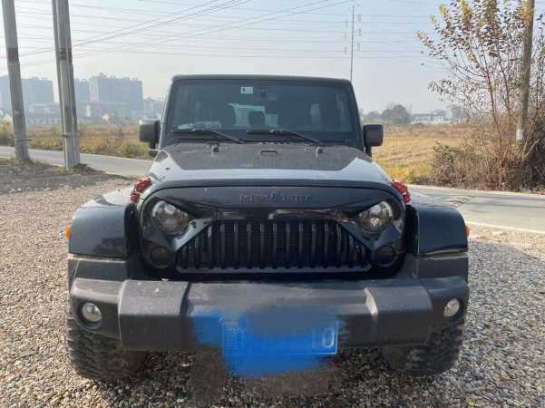̨21JEEP