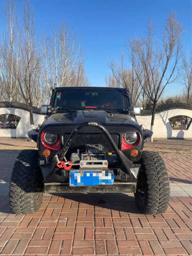 ̨12JEEP