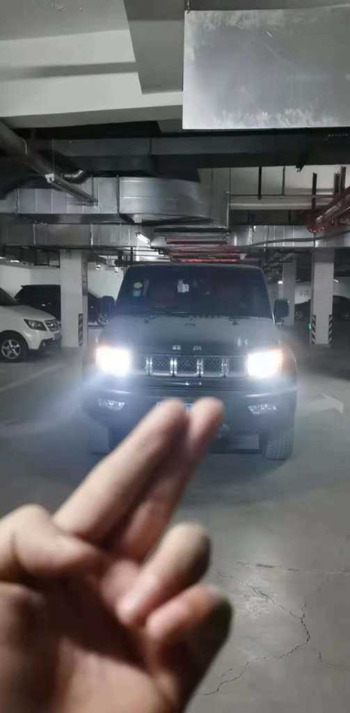 20걱챱BJ40