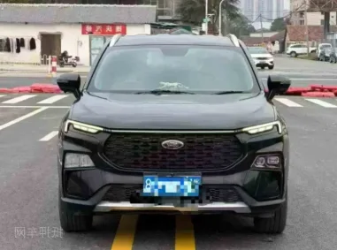 2024年福特领睿抵押车外观实拍