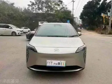 2023年传祺埃安Y抵押车外观实拍