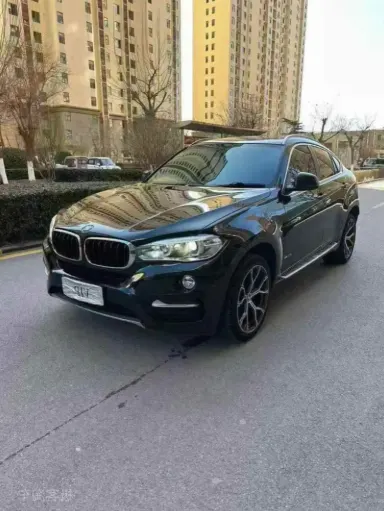 宝马X6抵押车内饰实拍