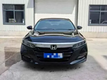 抵押车价格低廉的真相：债权风险与使用权交易解析