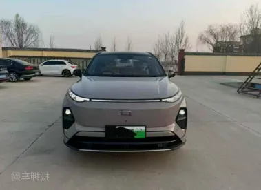 抵押车GPS安装经典位置解析，顶灯内部是常见藏匿点