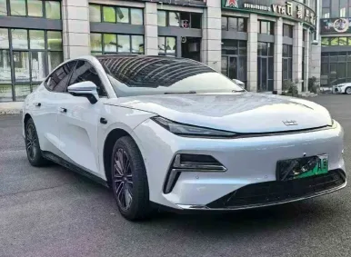 2025年吉利银河抵押车外观实拍