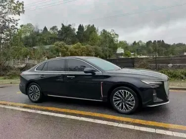 2024年红旗H5抵押车外观实拍