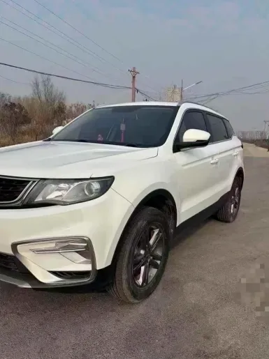 2021年吉利博越抵押车外观实拍