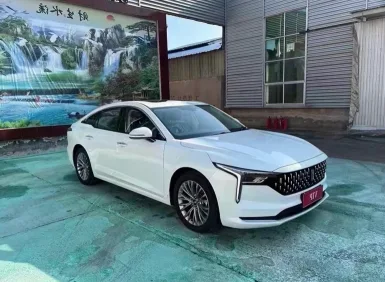 2024年奔腾B70抵押车外观实拍