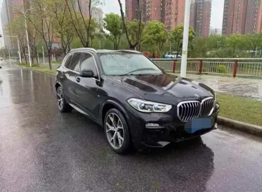 宝马X5抵押车内饰实拍