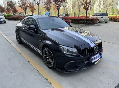 奔驰C抵押车内饰实拍