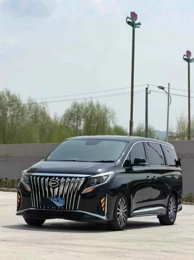 传祺M8抵押车内饰实拍