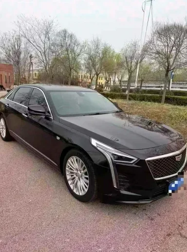 凯迪拉克CT6抵押车内饰实拍