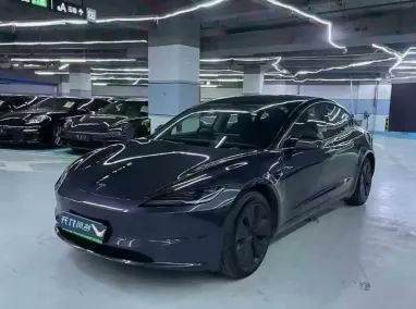 2024年特斯拉MODEL抵押车外观实拍