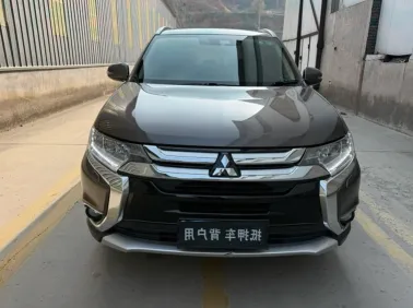 抵押车审车需要车主本人吗？异地审车全流程解析