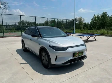 2022年零跑汽车C11抵押车外观实拍