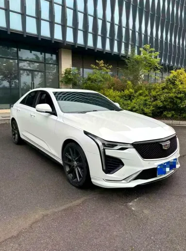 2022年凯迪拉克CT4抵押车外观实拍