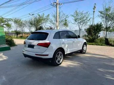 奥迪Q5抵押车内饰实拍