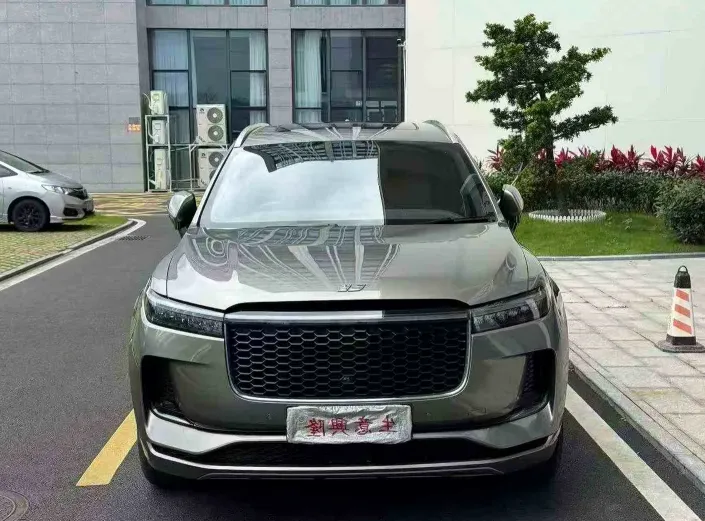 2022年理想ONE抵押车外观实拍