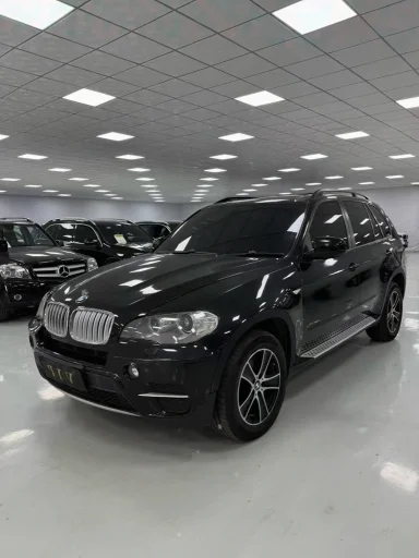 宝马X5抵押车内饰实拍